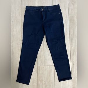 JUST REDUCED ⤵️ NWOT 1822 Denim Indigo Skinny Jeans